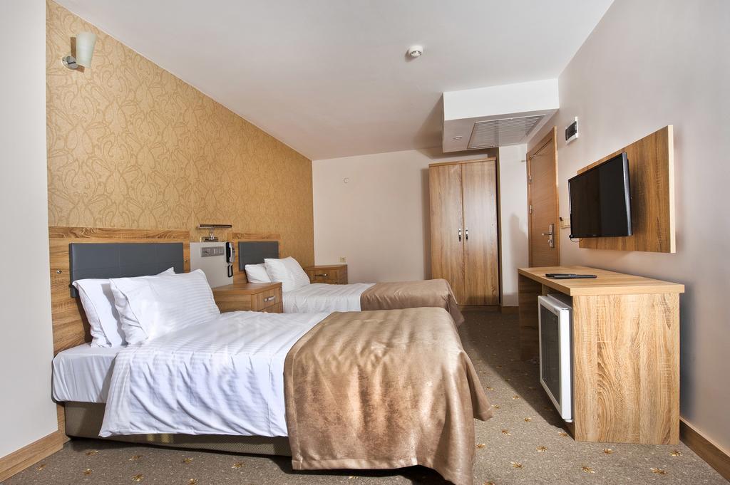 Remila Hotel Kocaeli Habitación foto