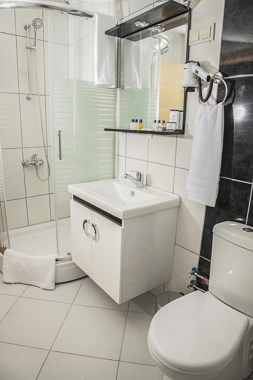 Remila Hotel Kocaeli Habitación foto